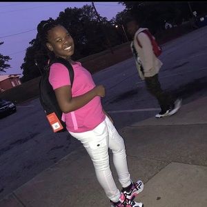 Meet your Posher, Janaya